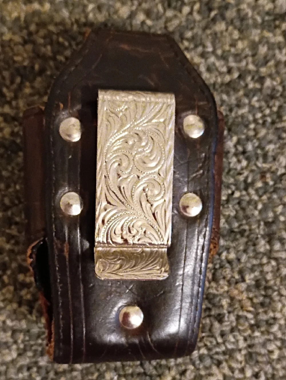 Men's Belt Clip Vintage Leather And Silver Tone Clip